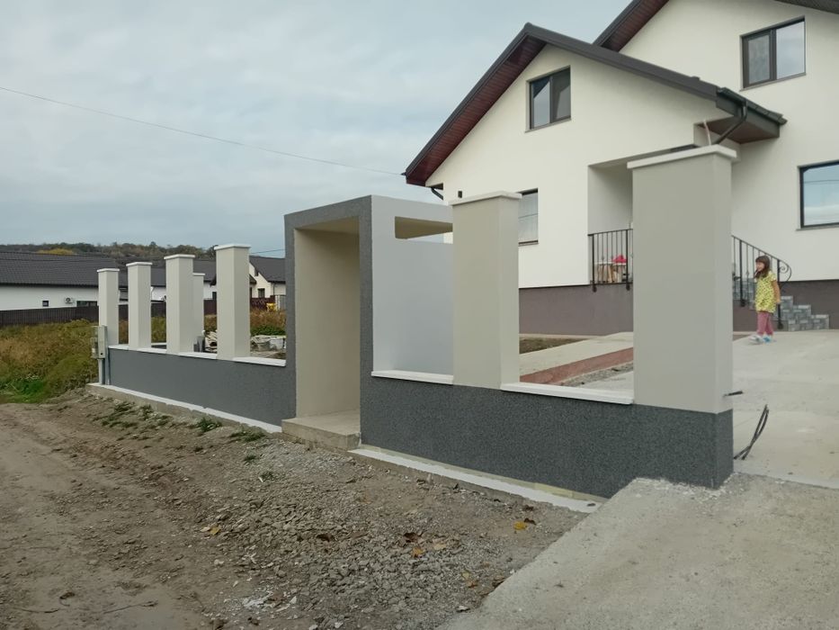 Echipa de constructori