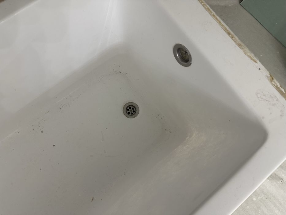 Ванная белая б/у