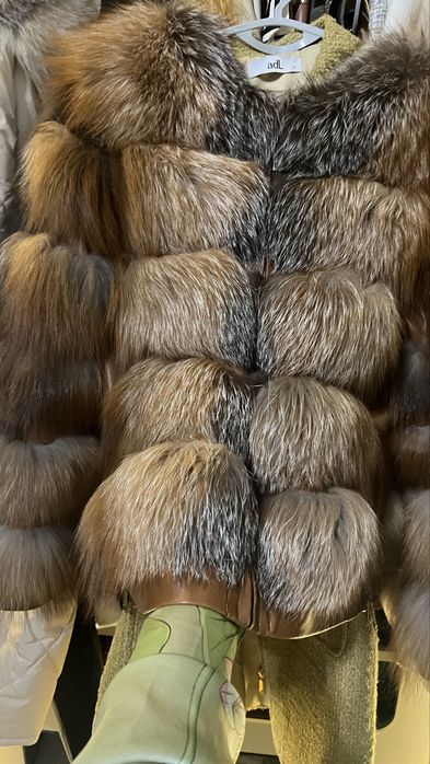 Haina de blana vulpe maro se face si vesta