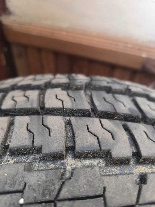 Бусови гуми мно Добро състояние