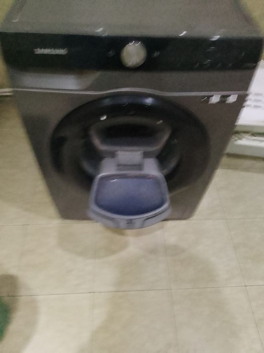 Продам стиральную машину