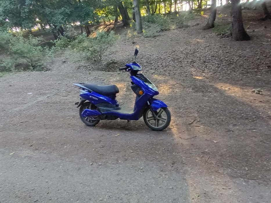 Scuter electric Zt Tech 27