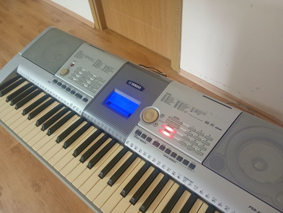 Yamaha PSR-295 USB pian digital orga