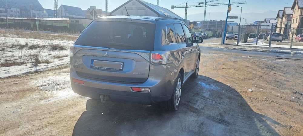 Mitsubishi outlander