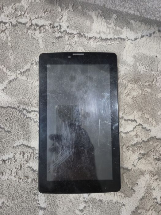 Продам планшет BENQ 7038