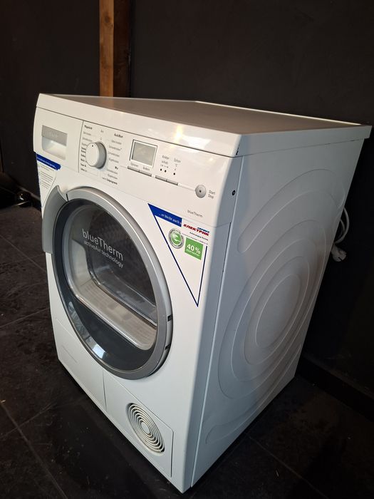 Сушилня Siemens WT46W560