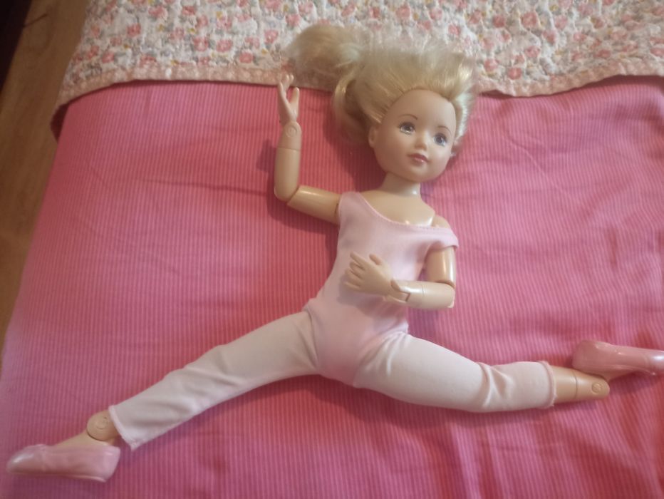 Păpușă balerina Maya