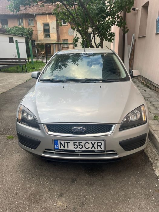 Vand Ford Focus 1.4 benzina