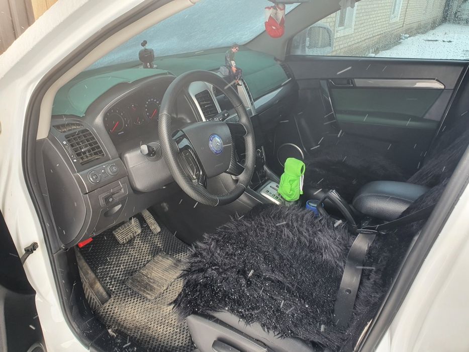 Продаю свою машину.  Машына 2010 года. 180000 пробег.