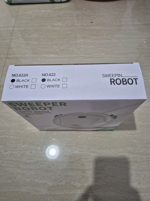 Aspirator robot cu finctie de spalare