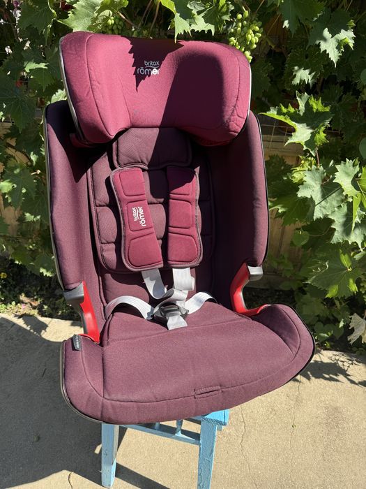 Scaun auto Isofix Britax Romer Advansafix IV R