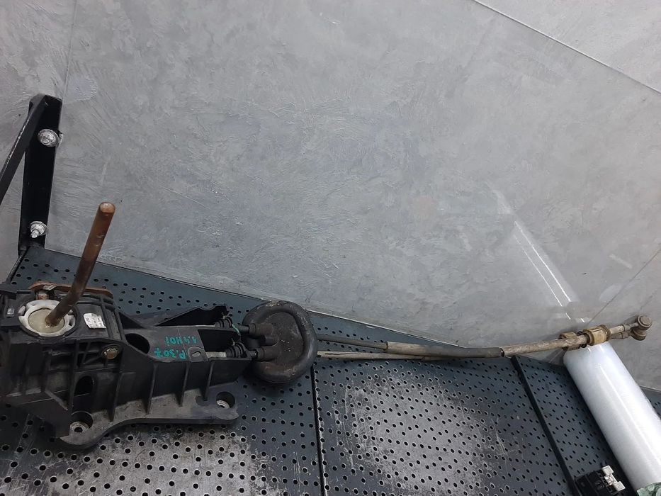 timonerie schimbator viteze 1.4 hdi 5 trepte peugeot 307 sw 9654259680