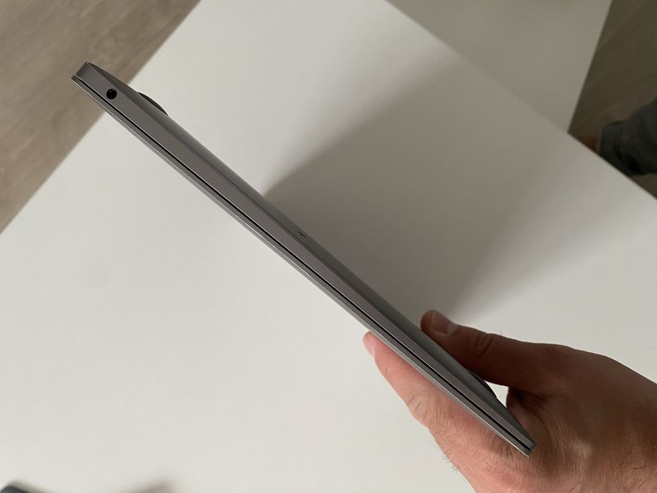 Macbook air 2018 i5, 256 SSD