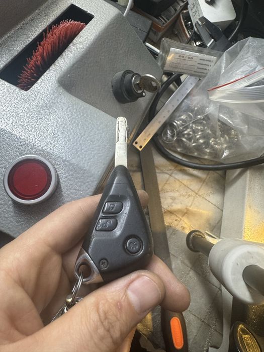 Автомобильные ключи на выезд