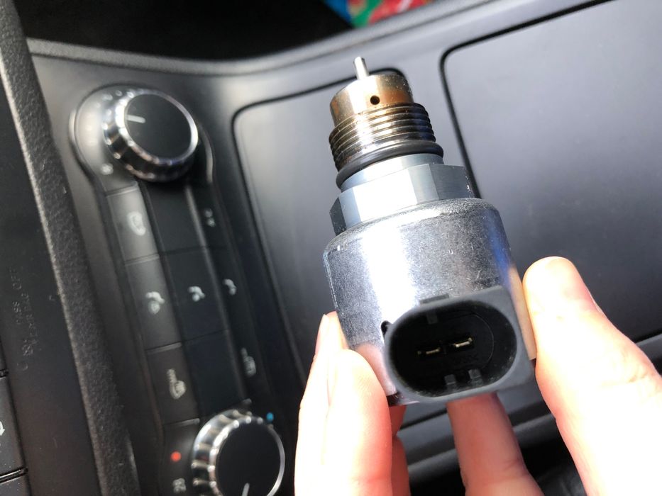 SUPAPA CONTROL PRESIUNE (Sistem Common-Rail) Delphi 9307-522A MERCEDES