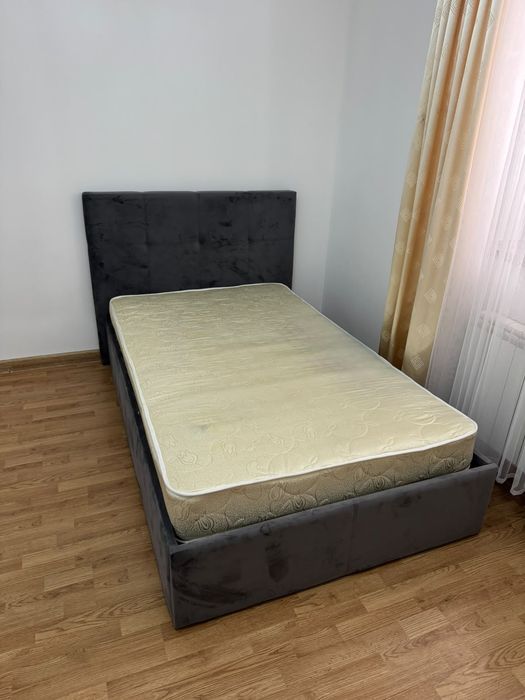 Продается кровать б.у