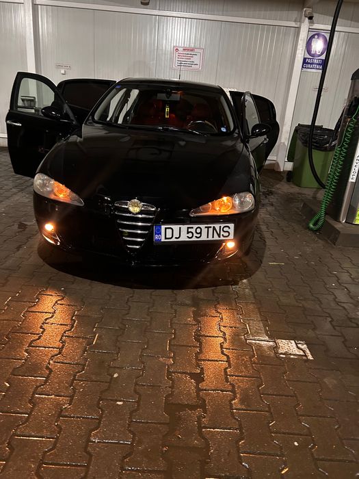 Alfa Romeo 147 mașina personală