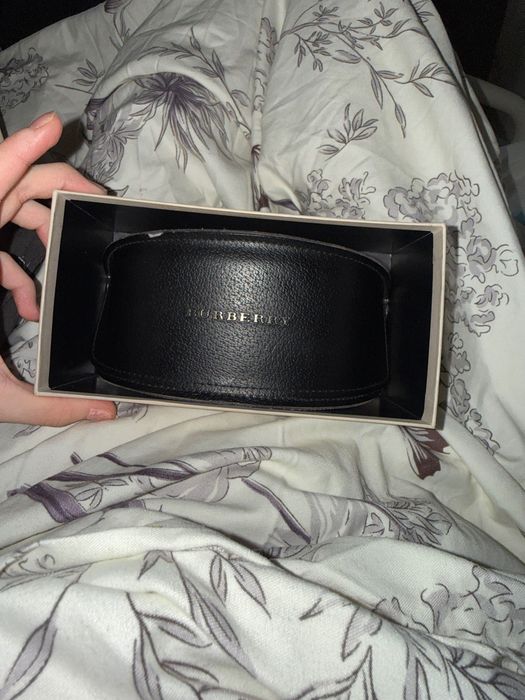 Продам оригинальные очки Burberry