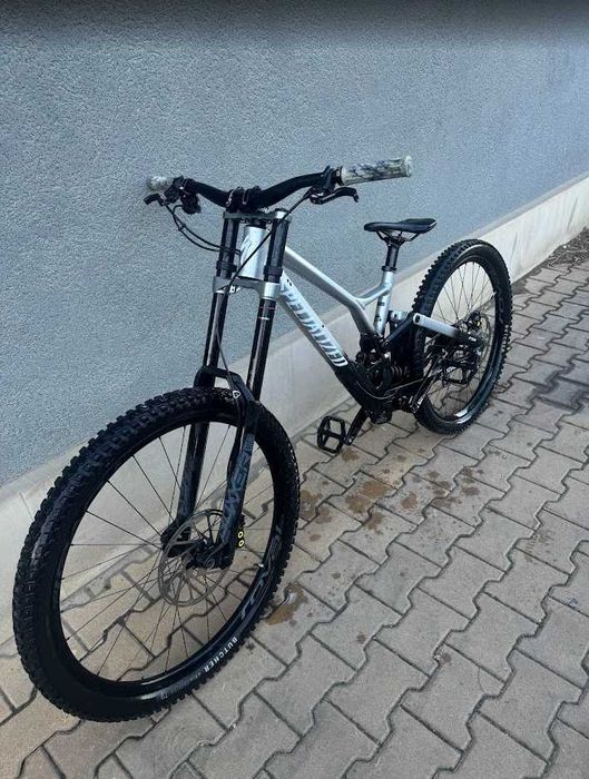 Specialized demo expert 2023