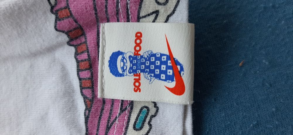 Детска тениска NIKE L размер