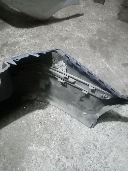 Бампер задний на Опель Астра Н