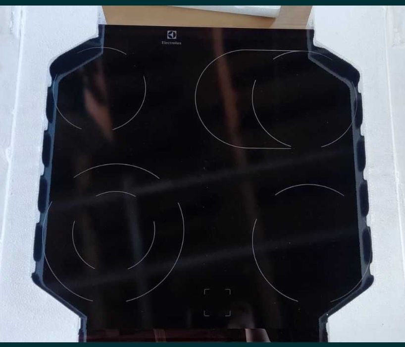 Плот за вграждане - нов ELECTROLUX EHA 6046 FOK