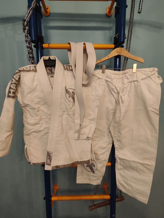 Формы для спорта разные