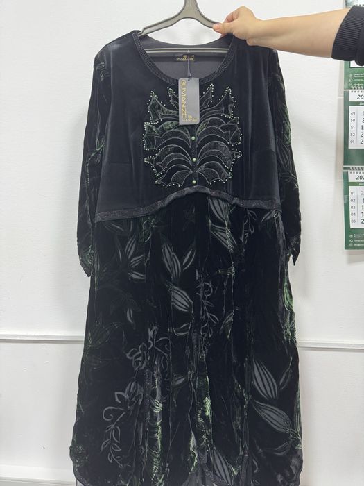 Продам женское платье