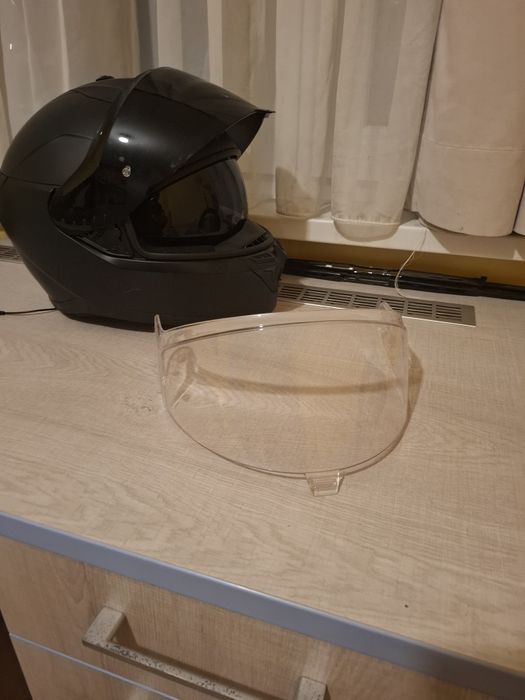 Каска Shark D-Skwal 3  + SHARKTOOTH PRIME