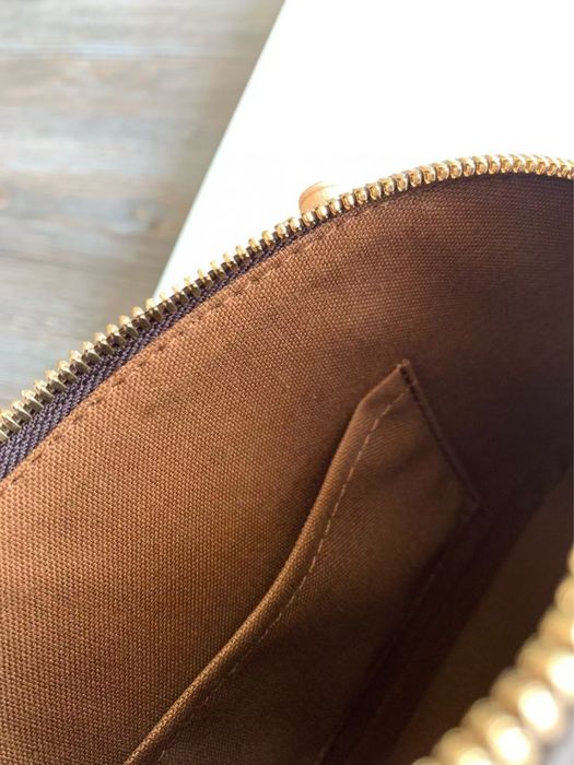 Сумка Alma BB LV Louis Vuitton