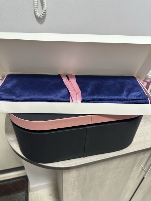 Dyson оригинал фен полный комлект !