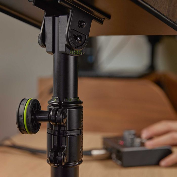 Стойки за колони Gravity SP 3102 TM (2 броя)