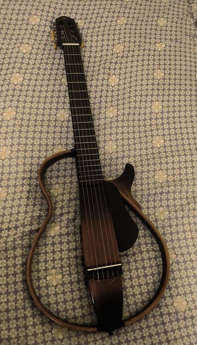 Chitara  Yamaha SLG 200N
