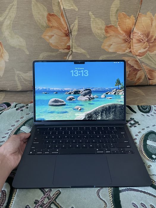 Macbook air m3 8/512gb