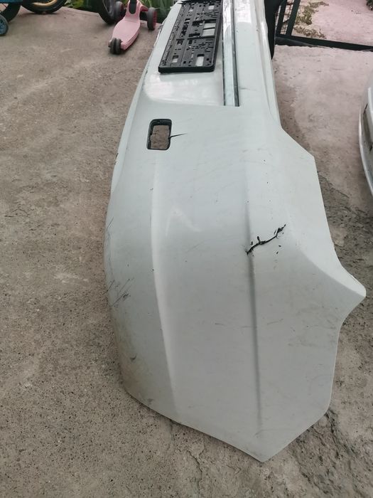 Бампер джента, кобальт, равно r4