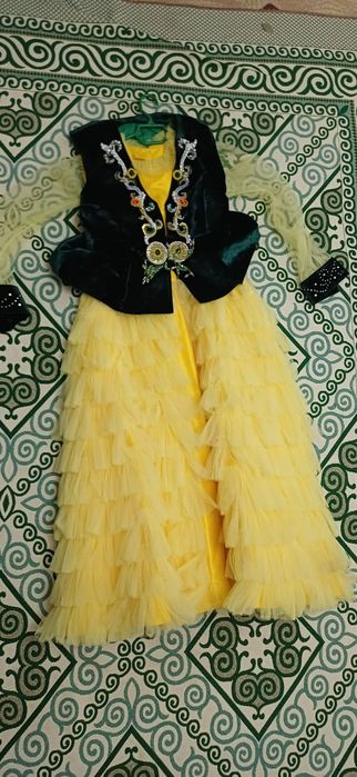 Продам национальный костюм