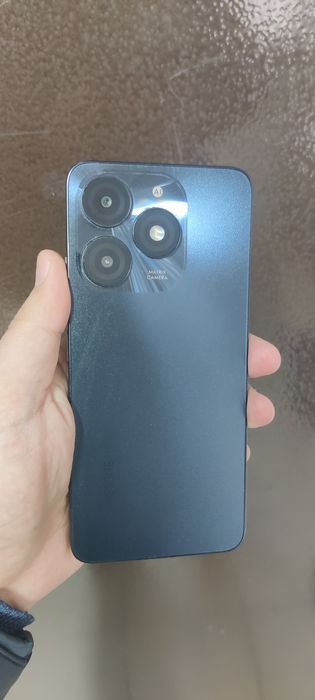 Продам Itel A70. 256 гб.