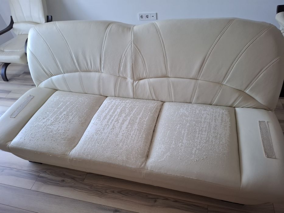 Set canapea cu fotolii