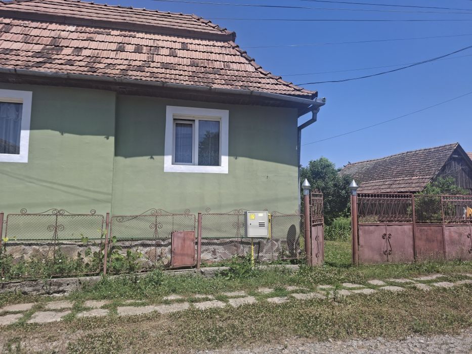 Casa cu 3 camere
