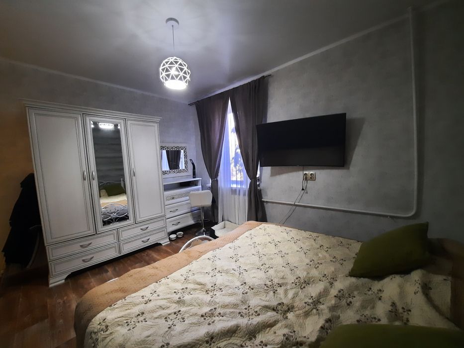 3к квартира, Бажова 57