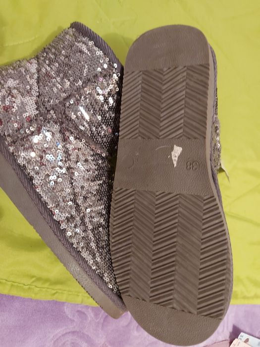 Ghete damă argintiu mărimea 38