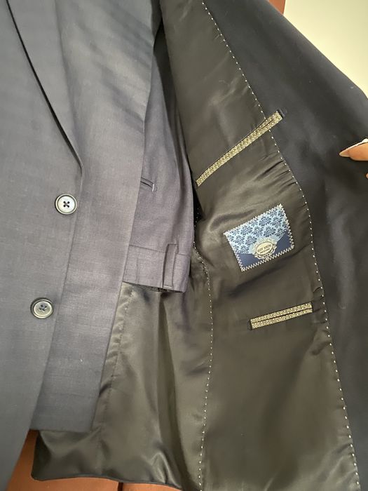 Продам мужской костюм