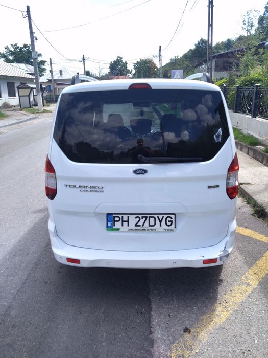 Ford Tourneo Courier