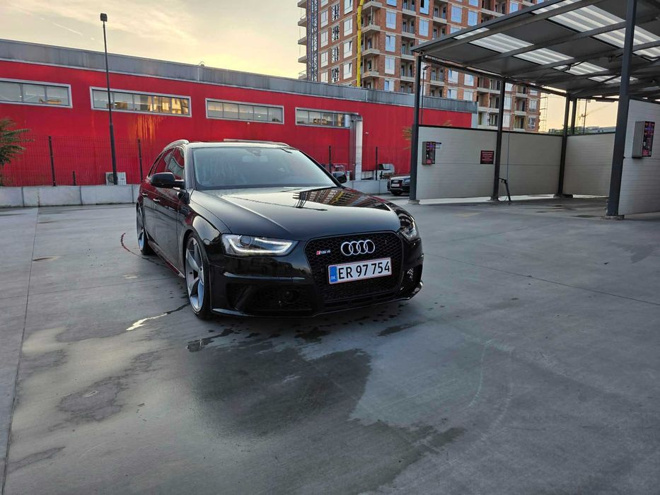 Audi A4 2.0 TDI RS line