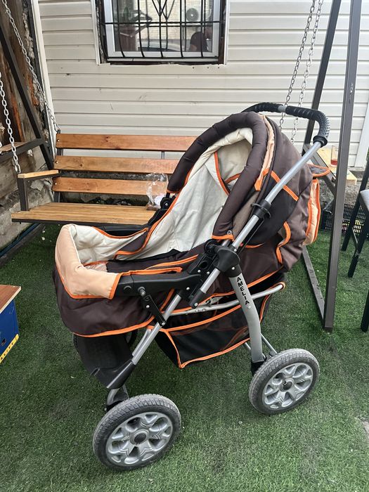 Коляска детская amelia