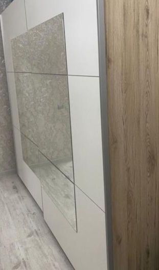 Шкаф продам хороший