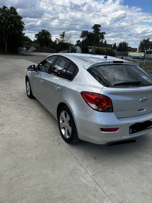 Chevrolete cruze an 2012