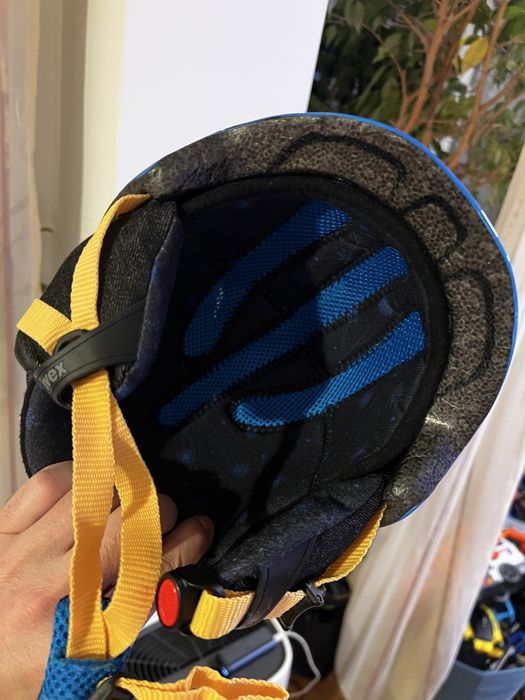 Детска каска UVEX