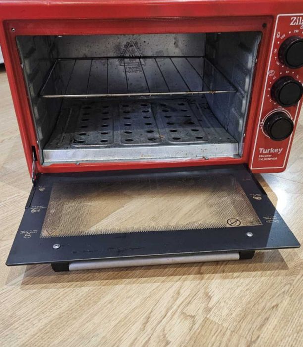 Vand cuptor electric