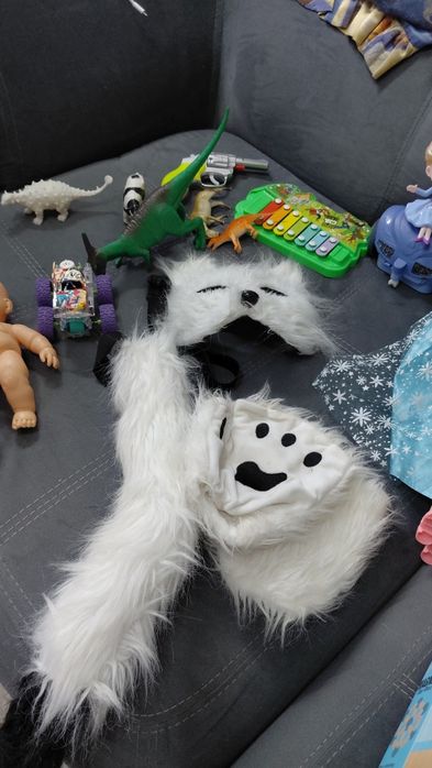 Игрушки пакетом.